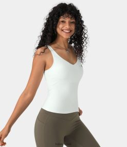 Halara נשים גופייה פשוטה עם צווארון V מרופדת softlyzero XX0PF1678 בגדים פעילים לבן