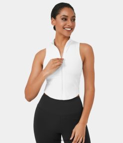 Halara נשים גופייה קצוצה ללא שרוולים עם רוכסן צוואר מדומה XX0PF1724 בגדים פעילים לבן