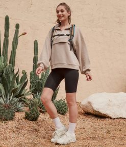 Halara נשים מכנסי אופנוענים בגזרה גבוהה XX0PF1433 בגדים פעילים הרפתקאות חצות - שחור