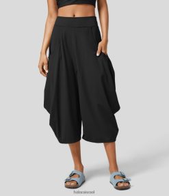 Halara נשים מכנסי יוגה עם רגליים רחבות של קפרי עם כיסים מרובים בעליה בינונית XX0PF165 בגדים פעילים שָׁחוֹר