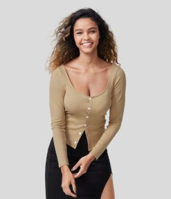 Halara נשים סריג מצולע כפתור U צווארון קדמי דק קז'ואל XX0PF1637 הַלבָּשָׁה לאטה