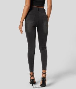 Halara נשים קסם עם כיסים מרובים 7/8 ג'ינס סריג נמתח לאופנוענים קז'ואל חותלות XX0PF1334 הַלבָּשָׁה ג'ינס שחור אפור מלוכלך