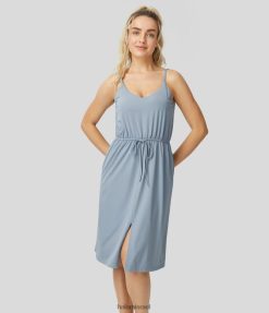 Halara נשים רצועה מתכווננת ללא גב שרוך צד כיס מפוצל מגע מגניב Midi קז'ואל שמלת החלקה XX0PF1242 הַלבָּשָׁה ערפל כחול