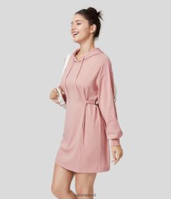 Halara נשים שרוך עם ברדס מצולע אבזם מתכוונן עם שרוול ארוך כיס צד מיני שמלת קז'ואל XX0PF1045 הַלבָּשָׁה ורד רך