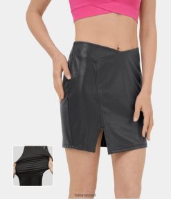 Halara נשים softlyzero דמוי עור עם מותן גבוה קרוסאובר מפוצל הדפס נייר כסף בהדפסה מיני קז'ואל נמתחת XX0PF681 הַלבָּשָׁה שחור בין ערביים מבריק