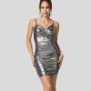 Halara נשים softlyzero דמוי עור קרוסאובר ללא גב מודפס נייר כסף מתכתי נמתח גוף קון מיני מסיבה דמוי עור שמלת החלקה XX0PF1043 הַלבָּשָׁה כסף שחור מבריק