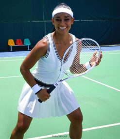 Halara נשים softlyzero קטיפה צווארון V צבע בלוק מיני שמלת פעילות טניס קפלים XX0PF937 בגדים פעילים מְקוֹרִי